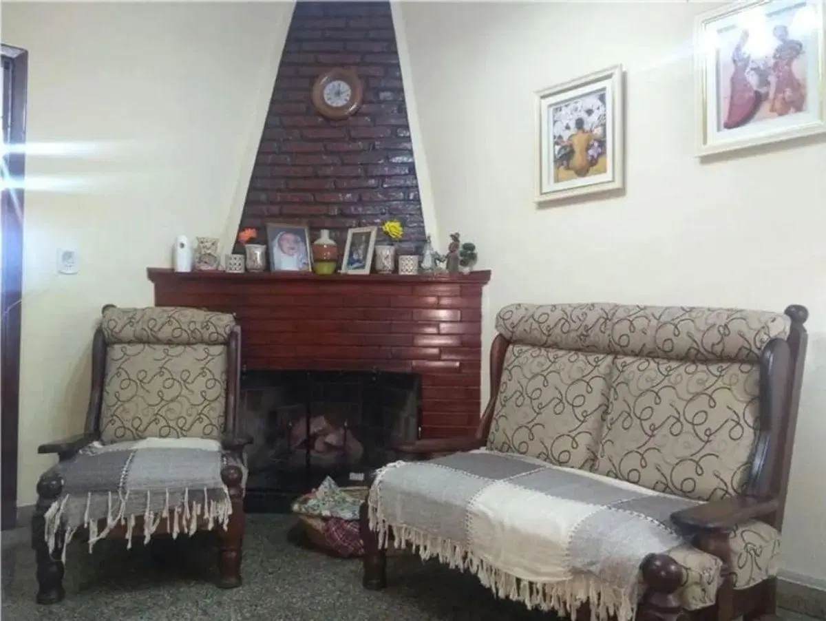 Casa en Venta 4 ambientes con jardin parrilla Tres de Febrero 1