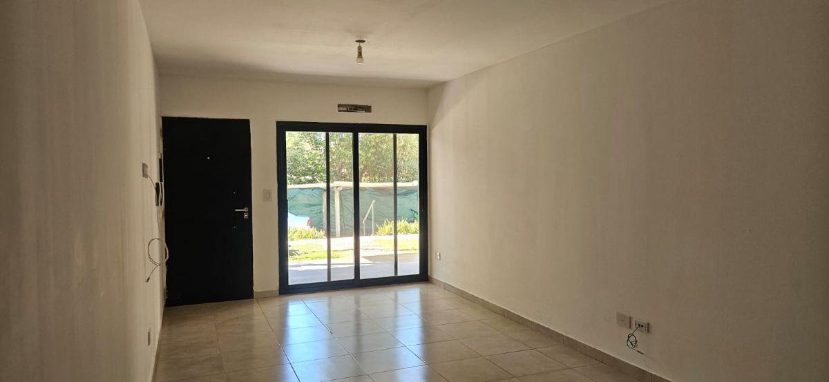 Foto de Alquiler departamento 2 ambientes con parrilla cochera y pileta, imagen 4