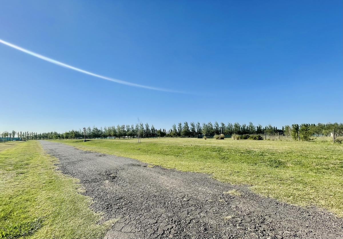 Venta Terreno Haras de Funes Club de Campo