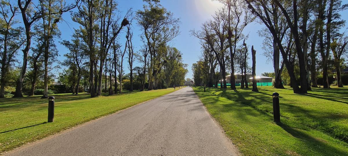 VENTA LOTE KENTUCKY CLUB DE CAMPO FUNES