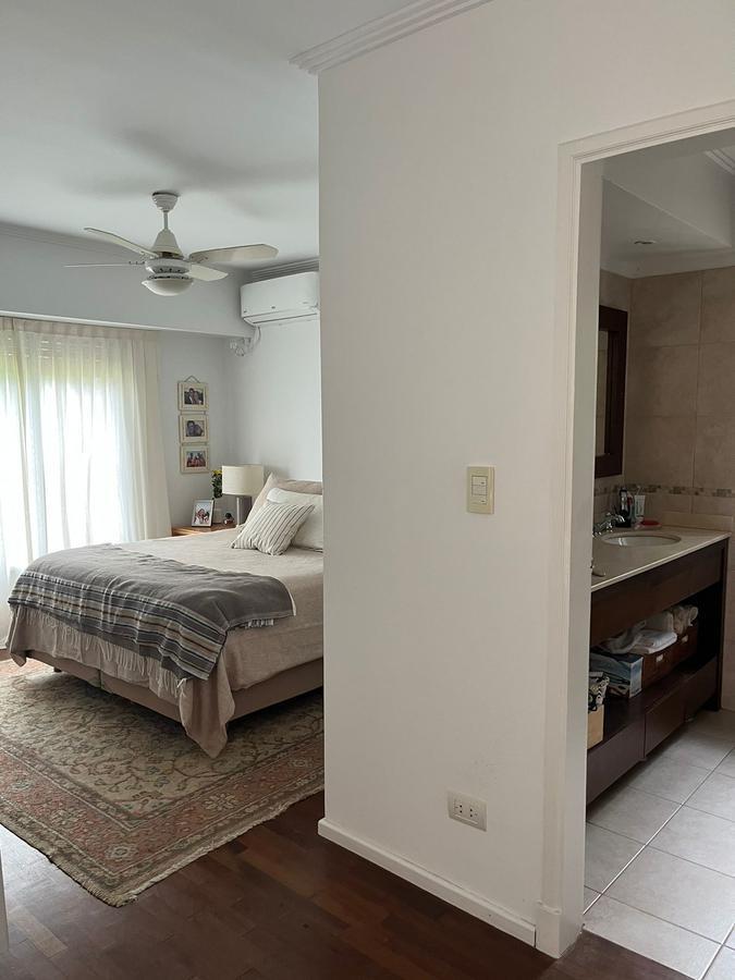 Venta Casa de 5 Dorm. en Aldea Fisherton 5