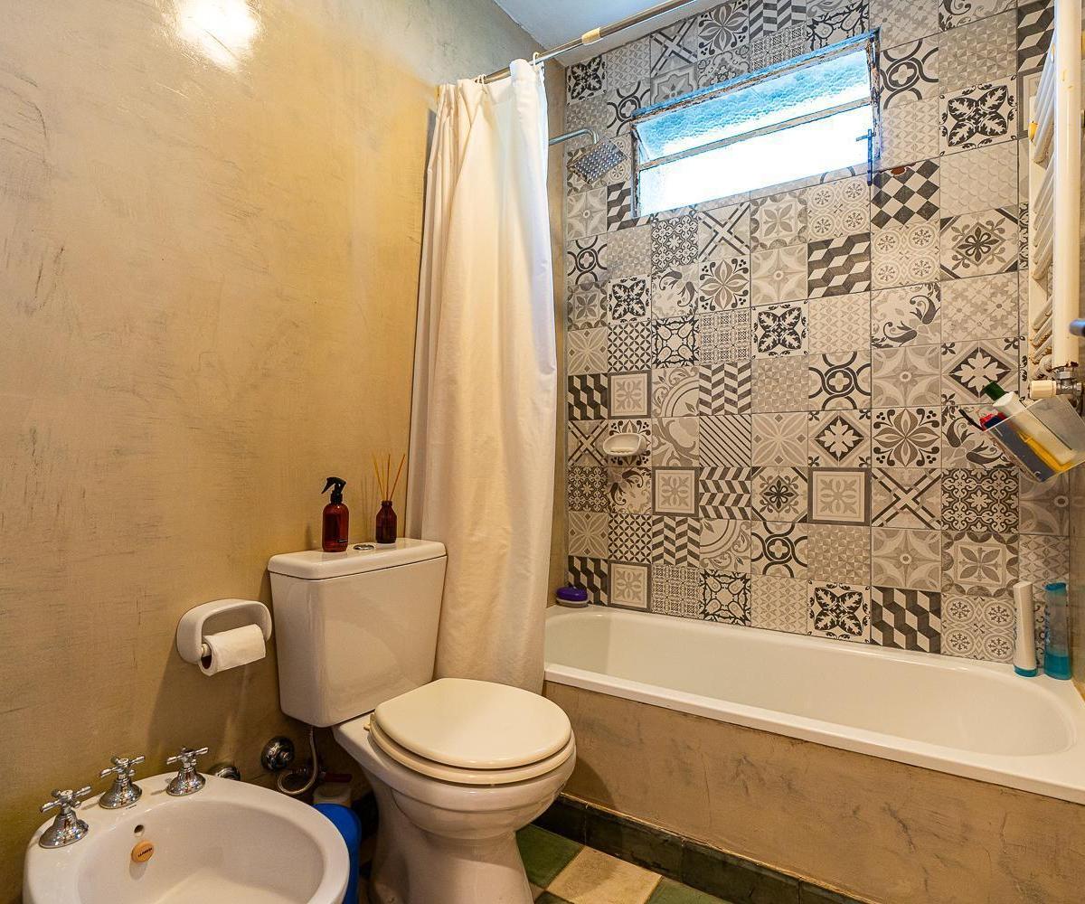Venta Casa en Alberdi de 2 dormitorios