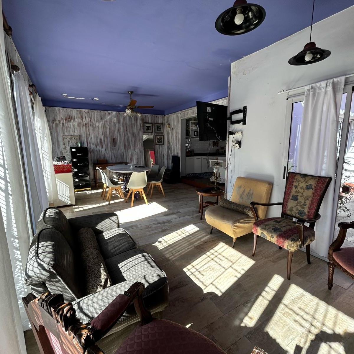 Foto de Venta Casa 4 dormitorios en Alberdi, imagen 3