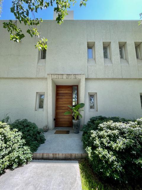 Casa 4 Dorm. - Los Pasos del Jockey 2