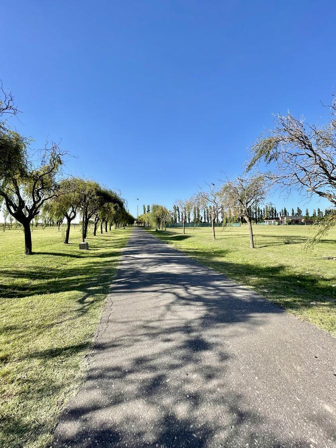 Foto de Venta Terreno Haras de Funes Club de Campo, imagen 2