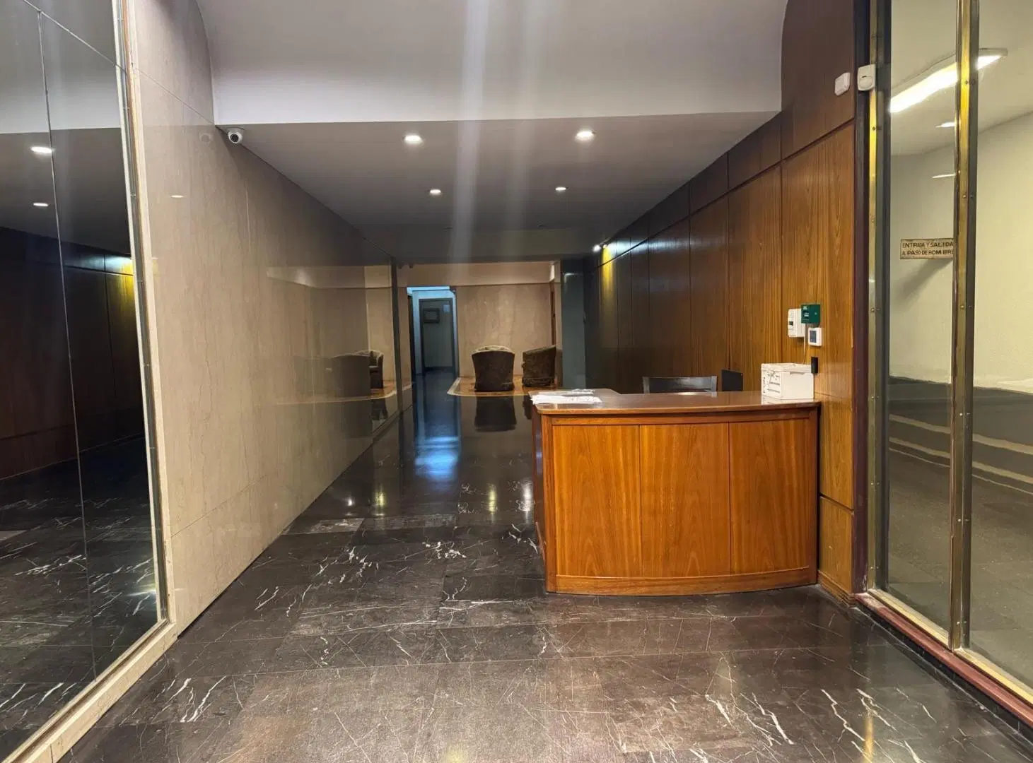 Piso exclusivo a la venta en Barrio Martin - 3 DORMITORIOS CON COCHERA. 3