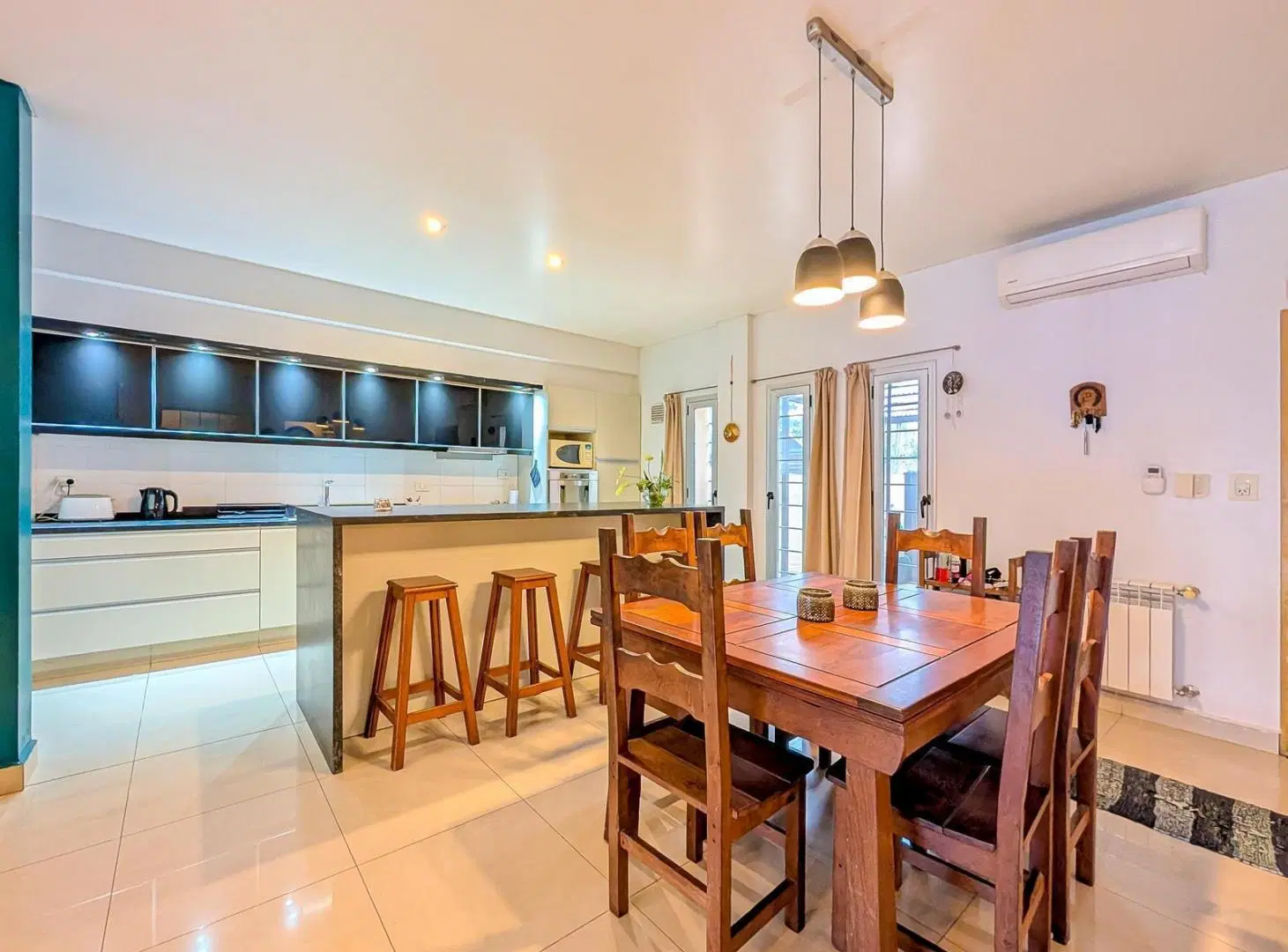 VENTA CASA EN FUNES DE DOS DORMITORIOS EN PLANTA BAJA 3
