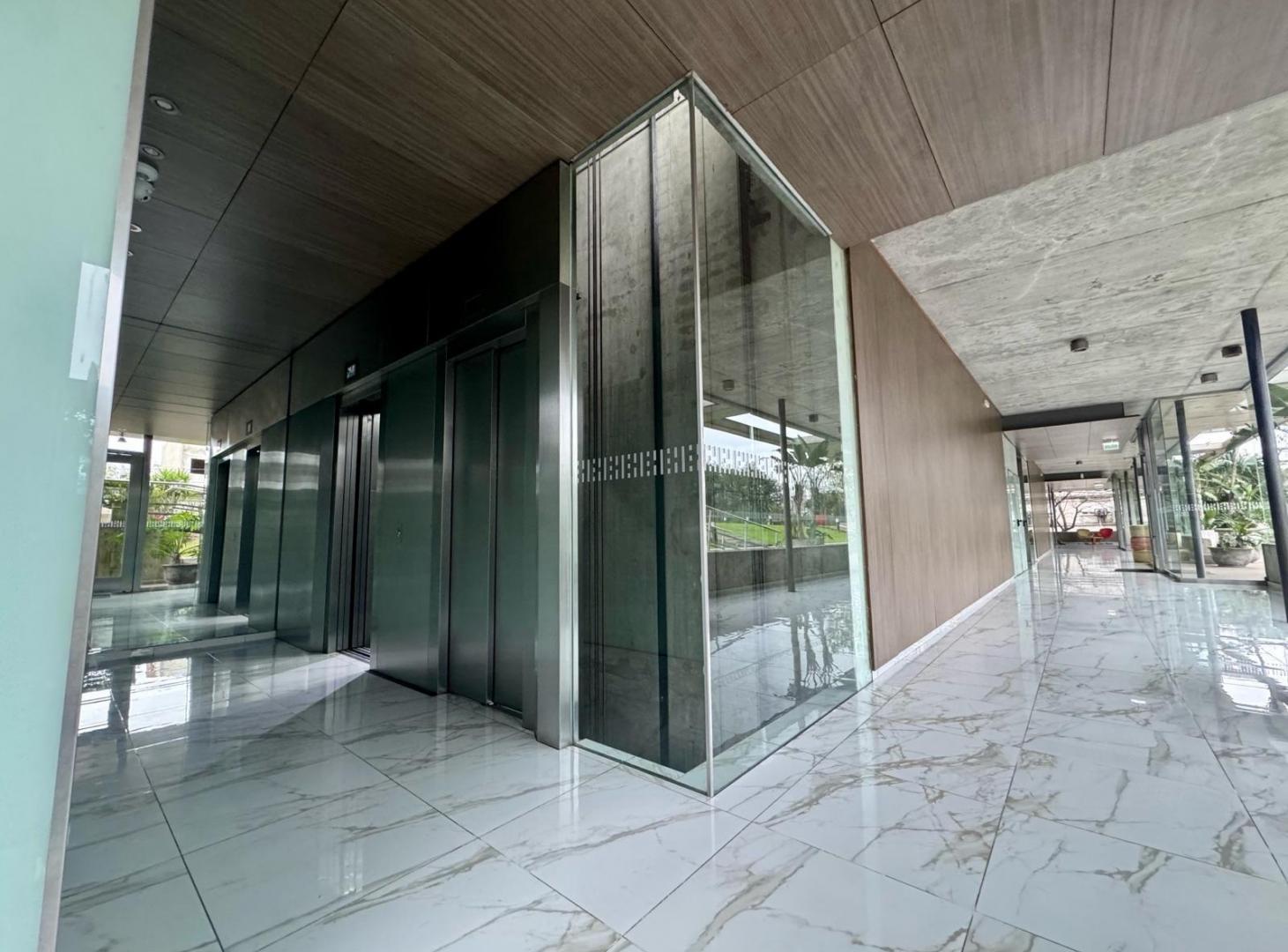 Foto de VENTA! Departamento 1 dormitorio con cochera | Calidad Fundar |, imagen 2
