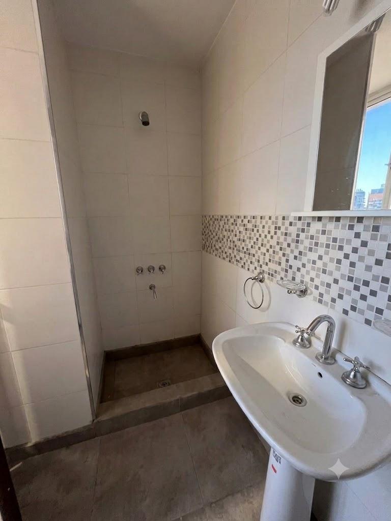 Foto de Venta Departamento Monoambiente en pleno Centro Rosario, imagen 3
