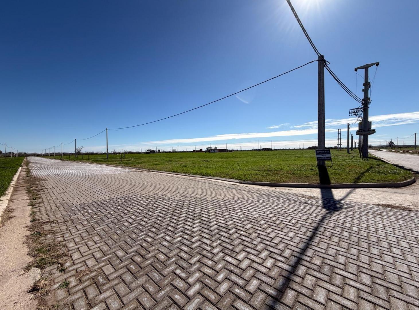 Foto de Venta terreno de 450m2 en Fincas del Rosedal - Ibarlucea, imagen 4