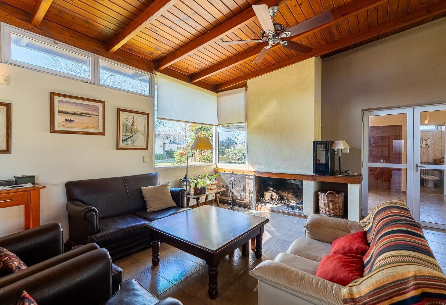 Foto de VENTA Casa cinco dormitorios en el Country Rosario Golf, imagen 4