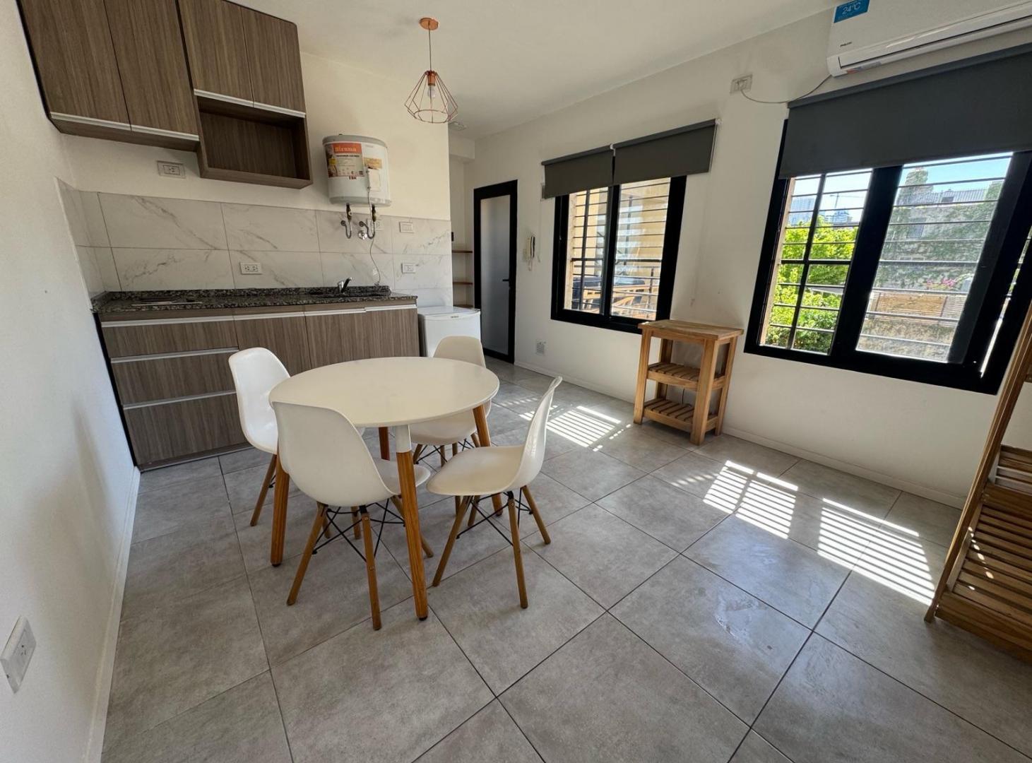 Foto de DEPARTAMENTO EN ALQUILER EN PICHINCHA, imagen 2