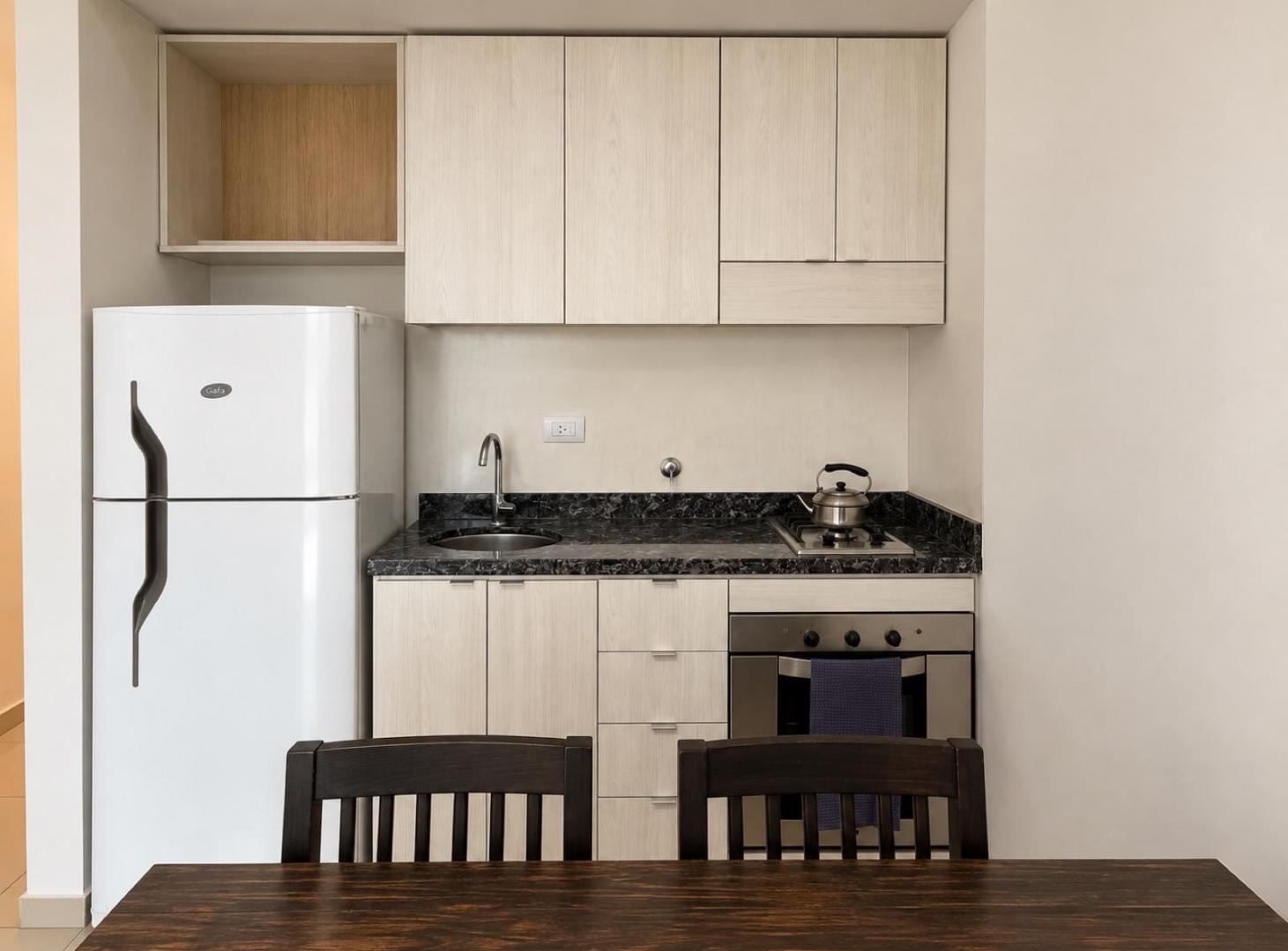 Foto de VENTA MONOAMBIENTE AL FRENTE CON BALCÓN PICHINCHA, imagen 3