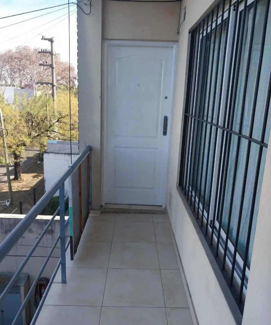venta departamento monoambiente Moron 5