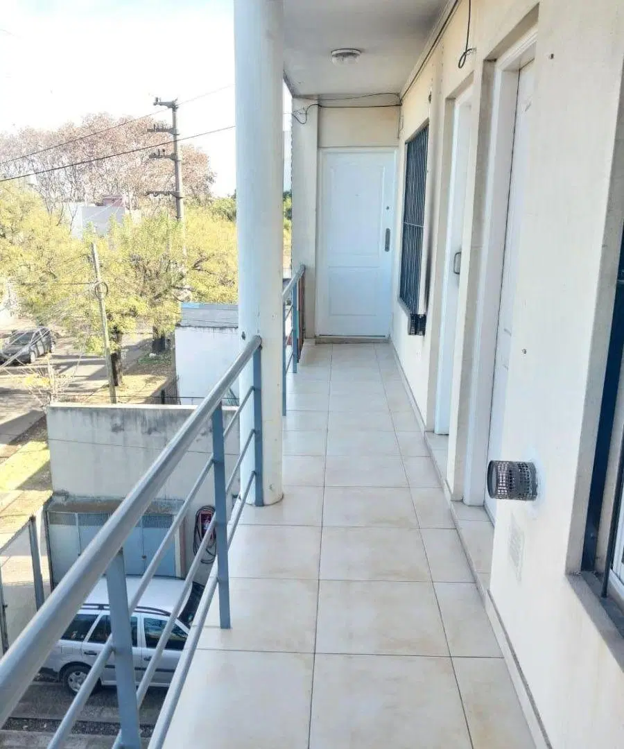 venta departamento monoambiente Moron 4