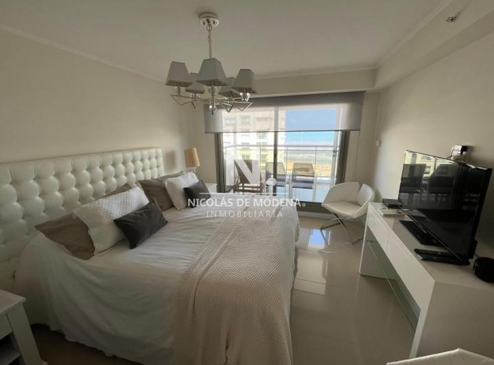 Foto de Apartamento de 3 dormitorios en Torre Imperiale - Punta del Este. Playa Brava, imagen 3