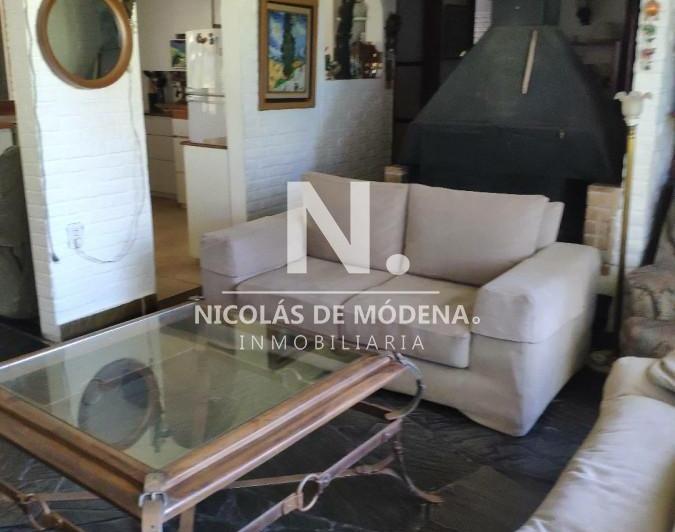 Foto de Amplia casa sobre parada 36 de Camino a la Laguna en venta, imagen 3