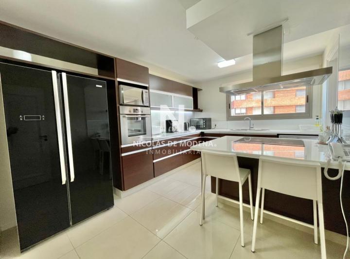 Foto de Apartamento en venta de 3 dormitorios en Punta Del Este, imagen 2