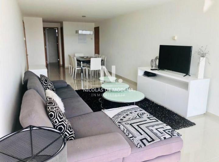 Foto de Apartamento en venta Playa Mansa 2 dormitorios SUNRISE TOWER, imagen 1
