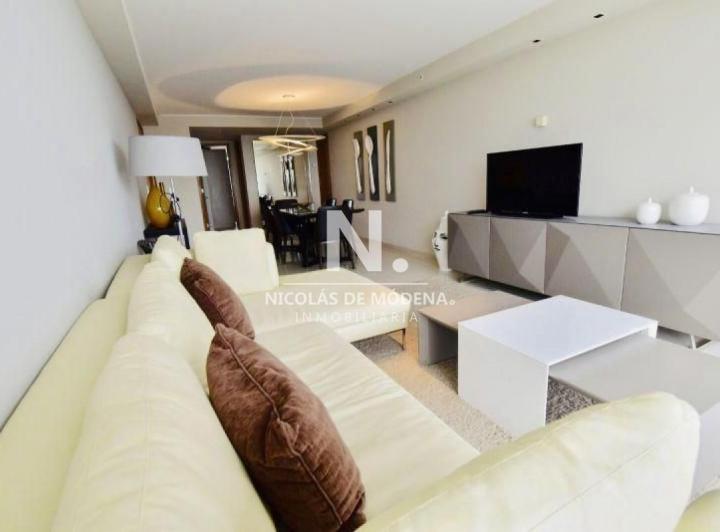 Apartamento en alquiler temporal de 2 dormitorios Punta del Este Playa Mansa