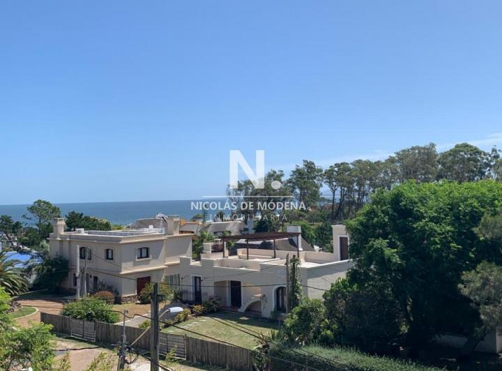 Lindo apartamento en edificio Rinconada del Mar, Punta Ballena