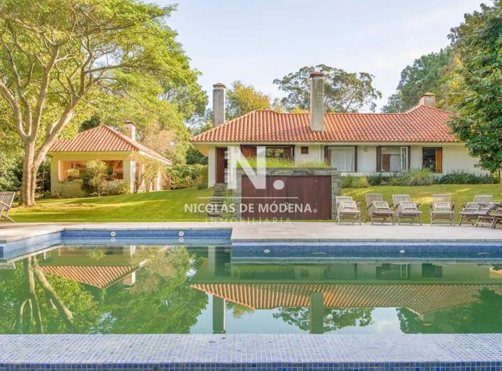 Casa Rincon del Indio - Punta del Este 6 Dormitorios en venta