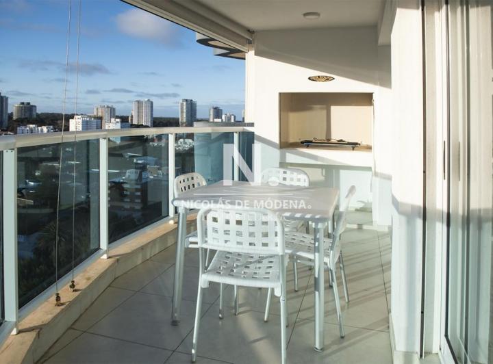Foto de Vende apartamento de 2 dormitorios en Punta del Este., imagen 3