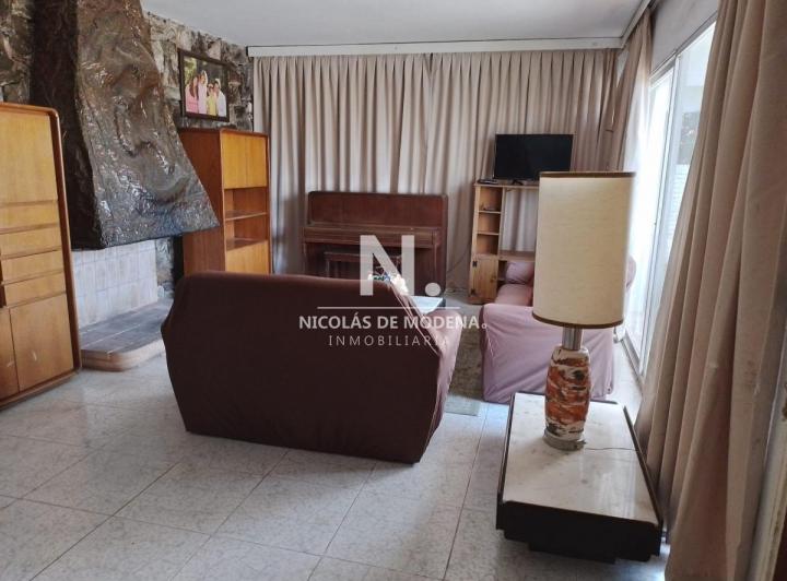 Foto de Alquila chalet de 4 dormitorios En zona residencial a metros de Playa Mansa, imagen 4