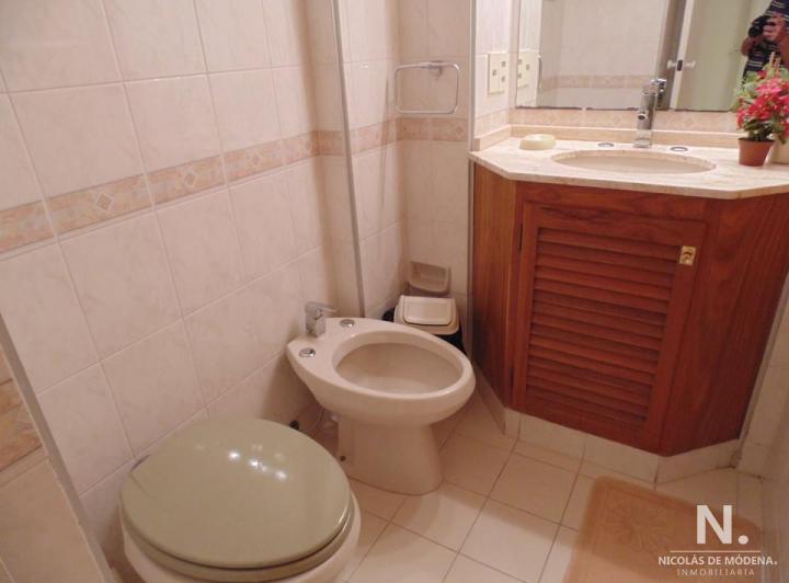 Foto de Muy lindo apartamento de 1 dormitorio y medio en la Península!, imagen 5