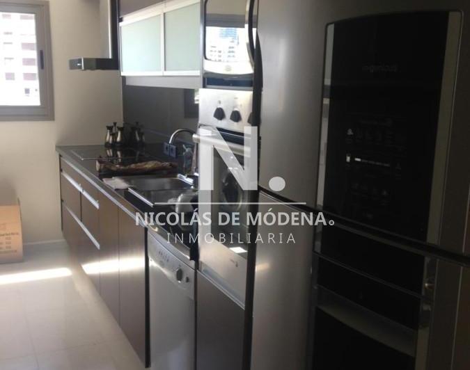 Apartamento en Alquiler de 2 dormitorios en Torre Imperiale , Punta del este , Playa Brava