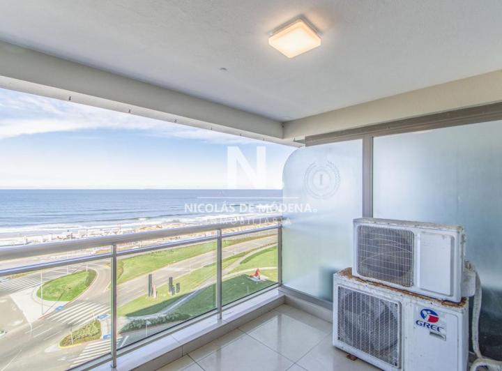 Foto de Imperiale Apartamento Punta del Este Tres Dormitorios en Suite, imagen 2