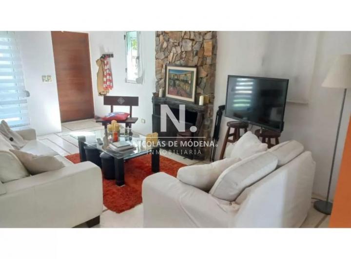Foto de Venta Casa 3 dormitorios y piscina en a 100 mts de la playa en, imagen 5