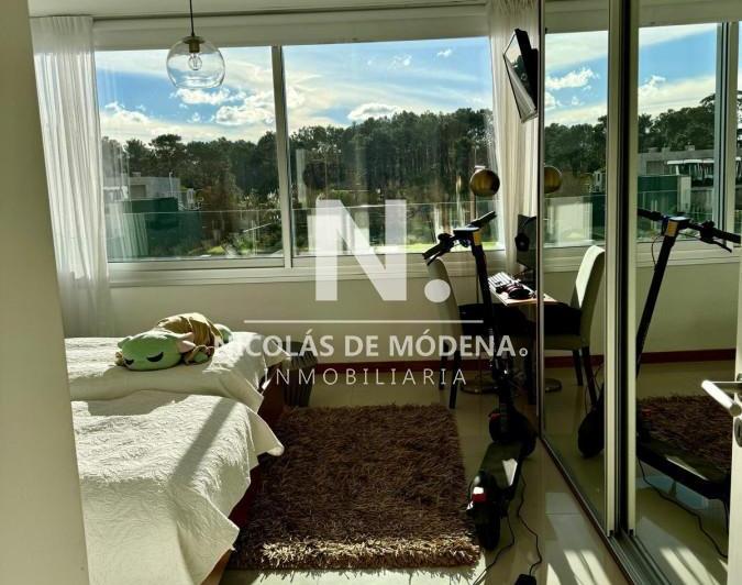 Foto de Departamento en venta de 3 dormitorios y dependencia en Tiburon III, imagen 5