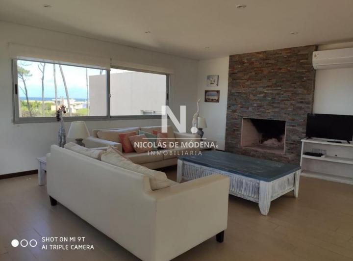 Foto de Casa a la venta en Chihuahua Punta del este 3 Dormitorios y Piscina, imagen 2