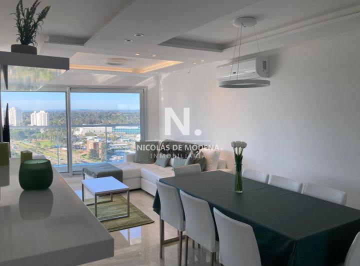 Foto de Espectacular penthouse en alquiler con vista al mar en Miami Boulevard, imagen 1