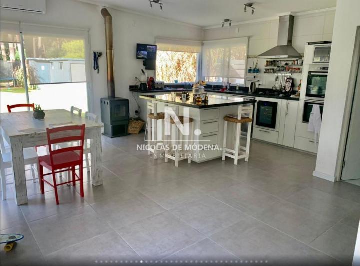 Foto de Se vende casa en Montoya, La Barra en impecable estado, imagen 5