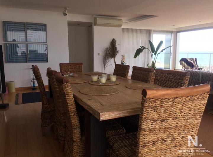 Foto de Espectacular piso 4 y 5 frente al mar en zona de privilegio de la Playa Brava!, imagen 4