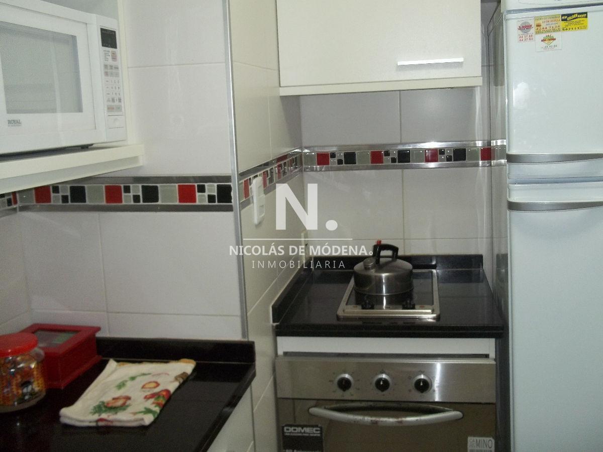 Foto de Alquila y vende apartamento de 1 dormitorio en peninsula Punta del Este., imagen 3