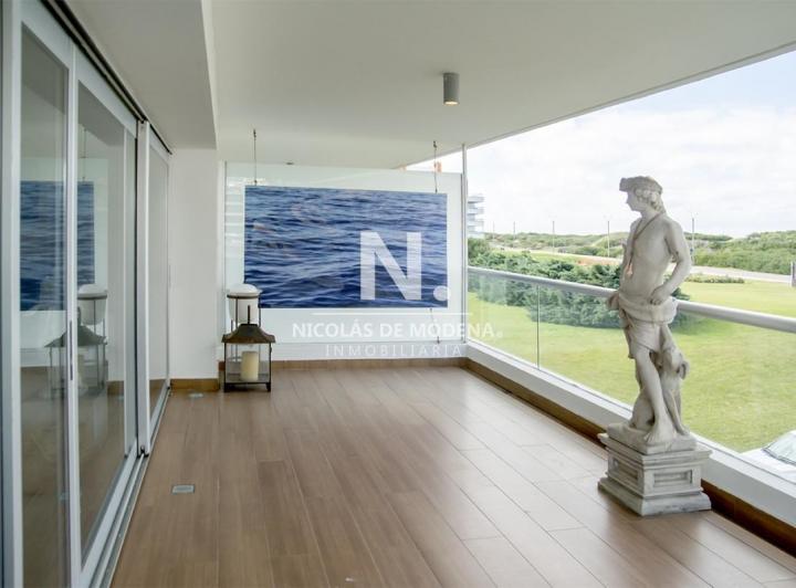 Foto de Vende espectacular apartamento en Brava de 3 dormitorios., imagen 3