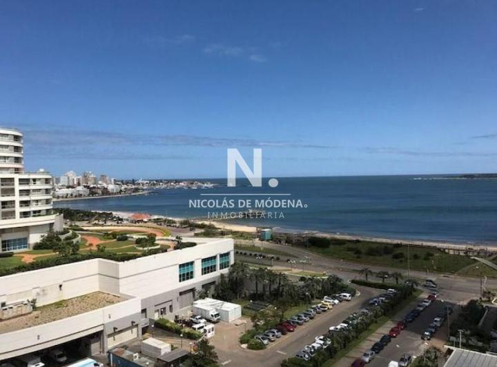 Apartamento en alquiler temporario Playa Mansa 2 dormitorios