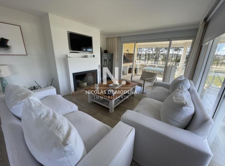 Foto de Apartamento de 3 dormitorios con vista al mar , en Brava Punta del Este, imagen 1