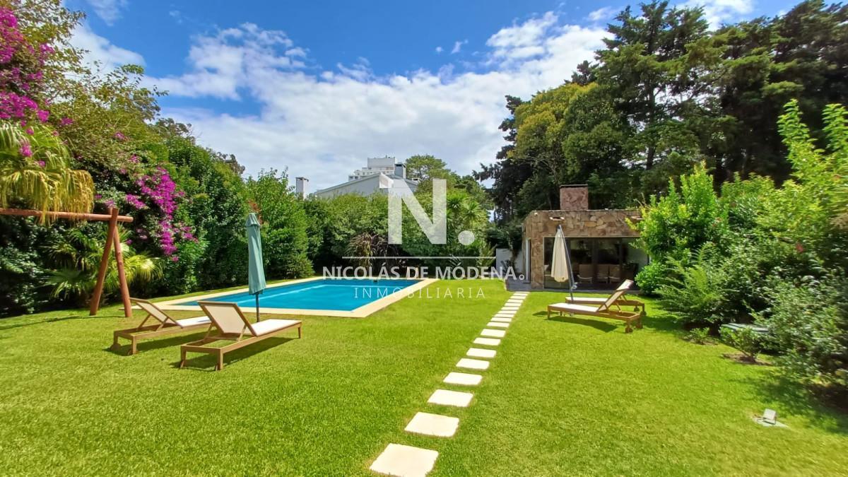 Foto de Vende gran casa para vivir todo el año, de 3 dormitorios en Punta del, imagen 3