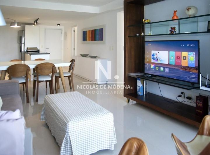 Foto de Apartamento en venta en Torre esmeralda de 3 dormitorios , en Punta del, imagen 1