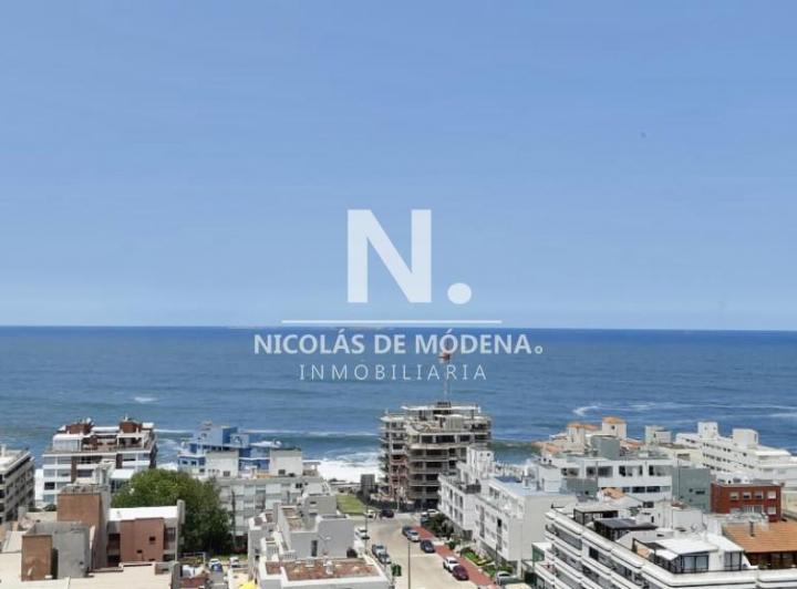 TORRE VERONA - Apto 2 dormitorios con vista al MAR en venta
