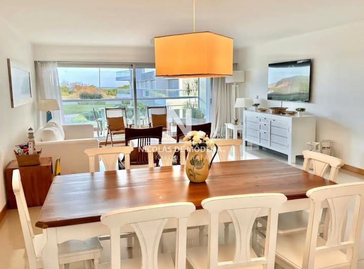 Foto de Alquila apartamento de 2 dormitorios con vista al mar en Brava, Punta, imagen 4