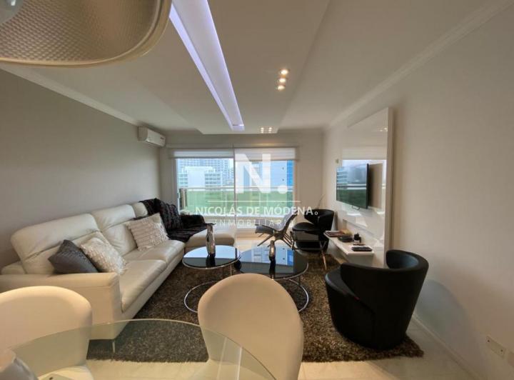 Foto de Apartamento en Venta de 3 dormitorios en Playa Mansa , Punta del este, imagen 3