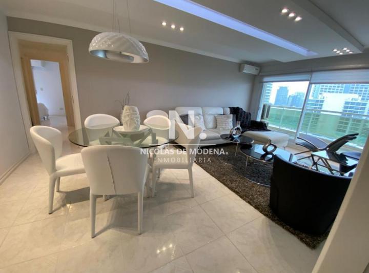 Foto de Apartamento en Venta de 3 dormitorios en Playa Mansa , Punta del este, imagen 1