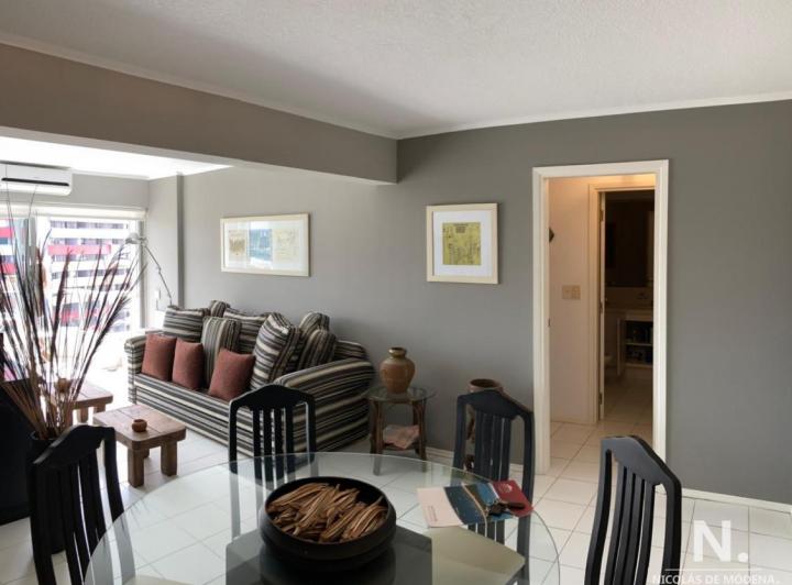 Foto de Frente a Playa Brava departamento de 1 dormitorio en venta, imagen 5