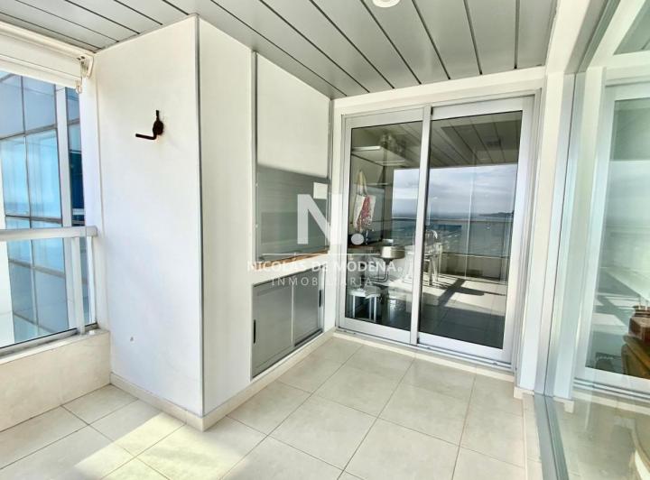 Foto de departamento Paradas Playa Mansa Punta del este, imagen 2