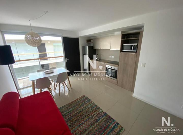 Departamento de 1 dormitorio en venta en Peninsula Punta del Este 3